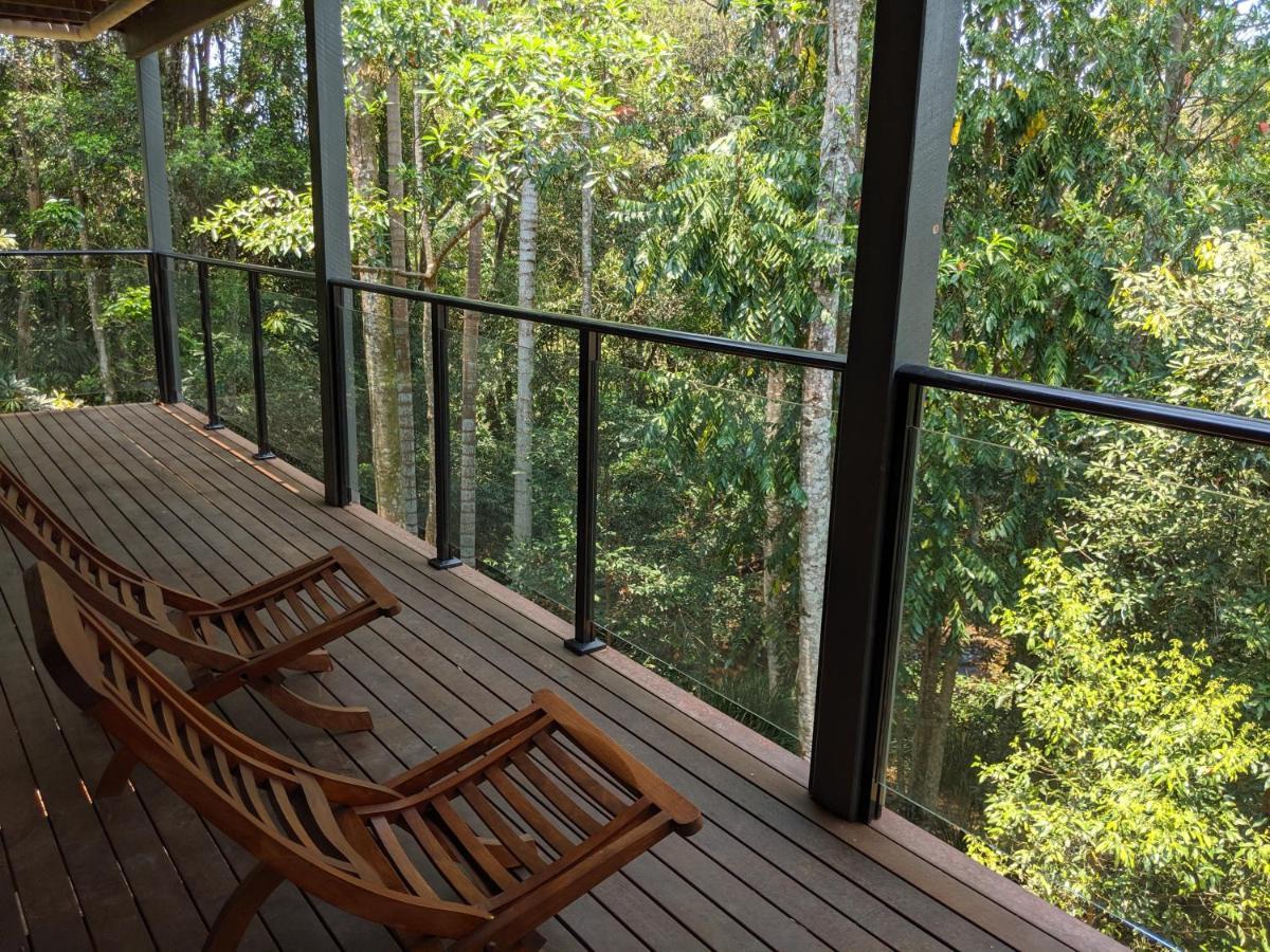 Treetops Haven Малени Экстерьер фото